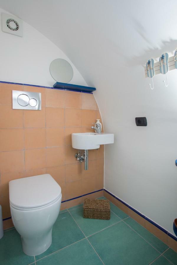 Dame Casa Vacanza Amalfi Exterior foto