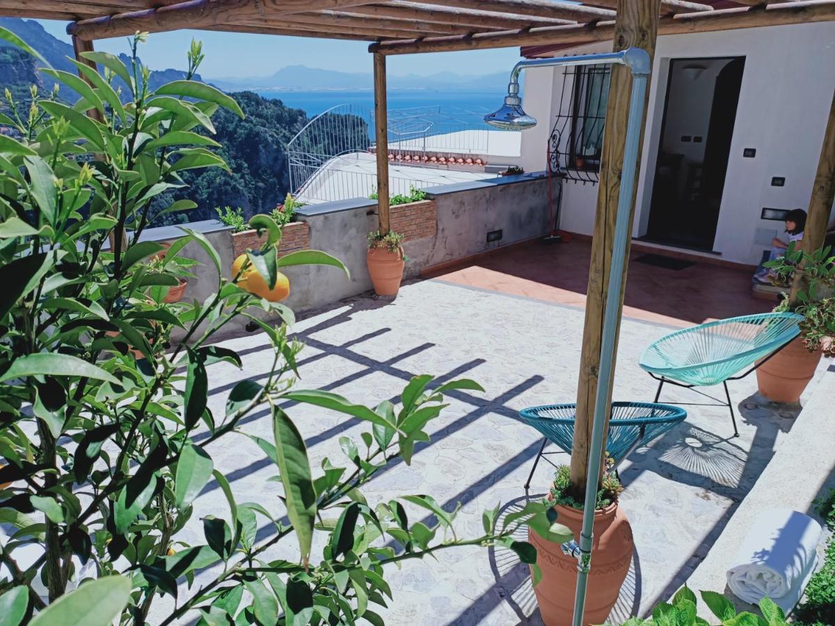 Dame Casa Vacanza Amalfi Exterior foto